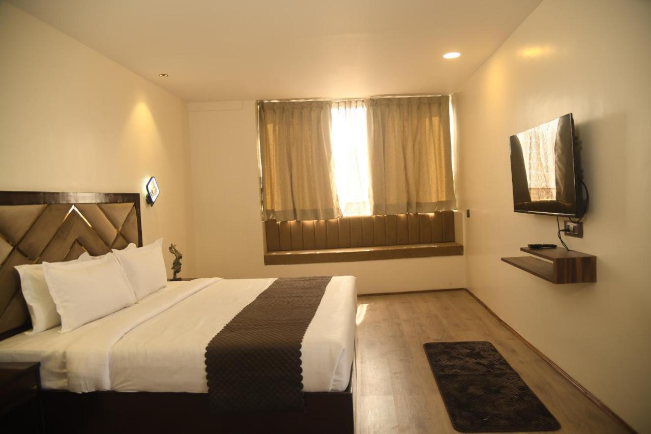 Cloud Social Hotel Shillong Exterior photo