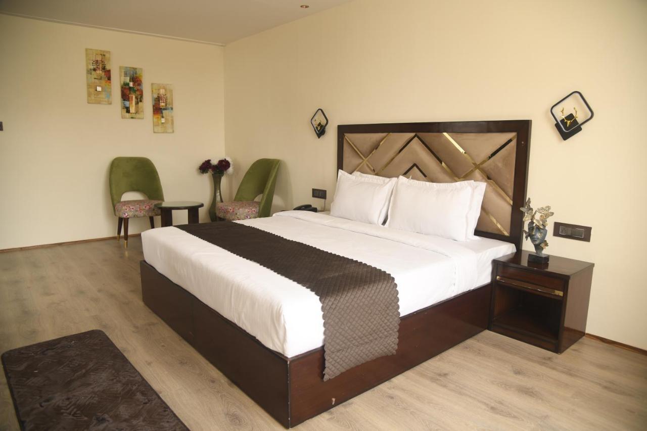 Cloud Social Hotel Shillong Exterior photo