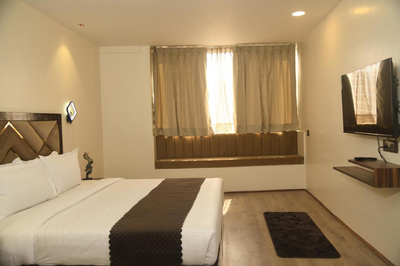 Cloud Social Hotel Shillong Exterior photo
